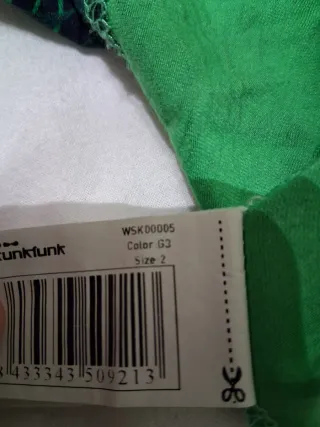 Falda Skunfunk verde y negra