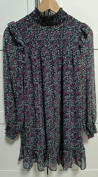 Vestido Springfield floral negro