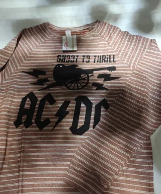 Sudadera rayas acdcy cañón