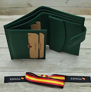 REBAJA. CARTERA CON MONEDERO PIEL+ REGALO PULSERA