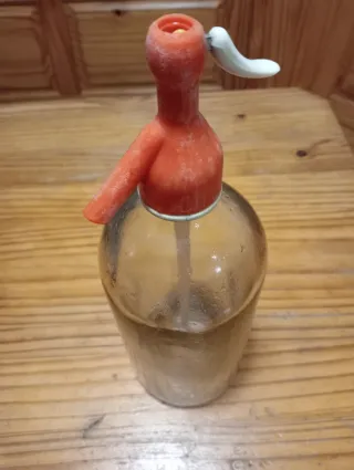 Sifón antiguo de vidrio