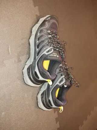 Zapatillas trekking HI-TEC waterproof T41