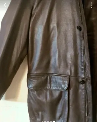 Chaqueta de piel marrón