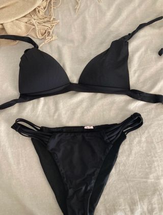 Bikini negro