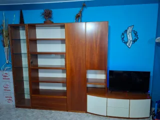 Mobile soggiorno con vetrine, cassetti e pensili