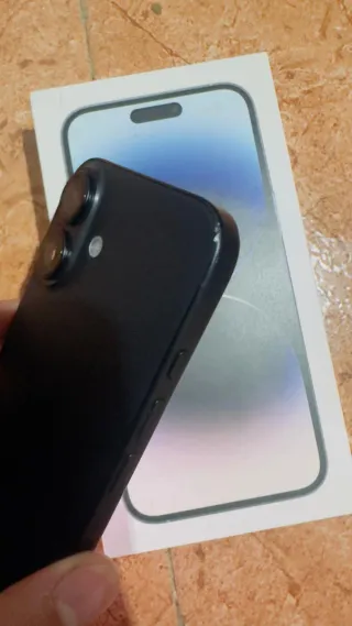 iPhone 16 100% de bateria