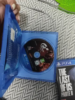 PS4 Gran Turismo Sport e The Last of Us 2
