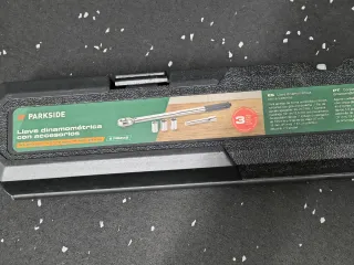 Llave dinamométrica Parkside con accesorios