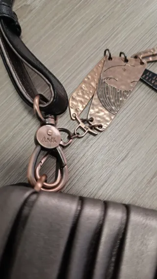 Bolso de mano Aneke plateado y dorado