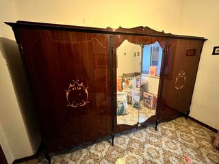 Elegante armadio vintage anni 50-60