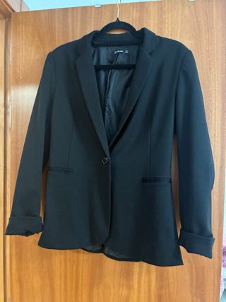 Chaqueta Stradivarius Talla L Negra