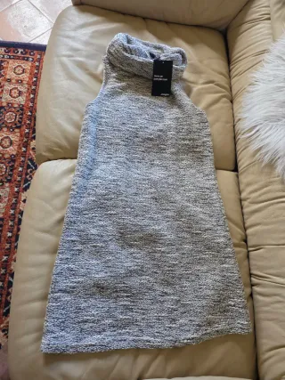 Vestito donna collo alto Abito corto Smanicato