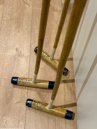 Lote de polo - 3 palos, protecciones y accesorios