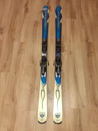 Esquís Rossignol con bolsa Dakine