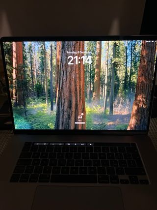 MacBook Pro 16” 2019 i9