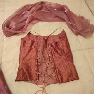 Conjunto Falda, Corpiño, y Fulard. Evento o fiesta