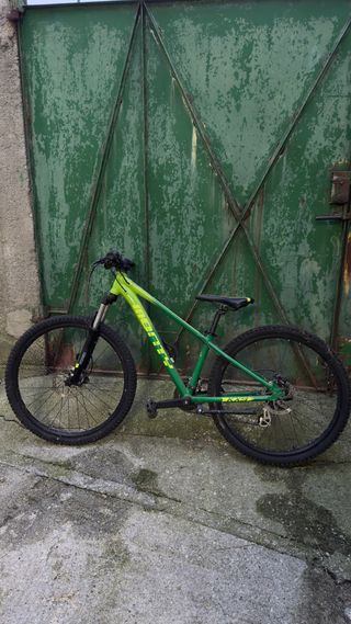 Bicicleta Monty verde y amarilla