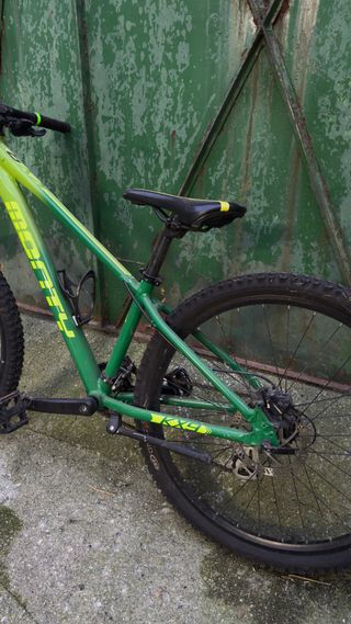 Bicicleta Monty verde y amarilla