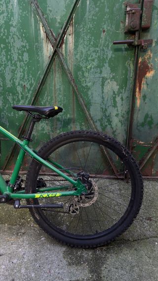 Bicicleta Monty verde y amarilla