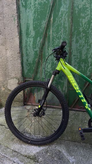 Bicicleta Monty verde y amarilla