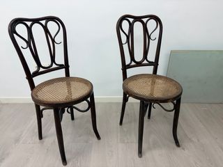 2 Sillas Tonet Madera y Ratán Marrón