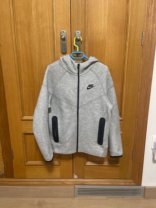 Sudadera Nike Tech Niño Gris