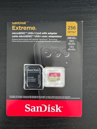 SanDisk Extreme 256GB microSDXC + Adattatore