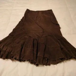 Falda larga pana marrón