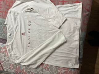 Camiseta Scalpers Blanca Manga Larga