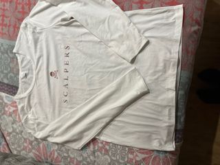 Camiseta Scalpers Blanca Manga Larga