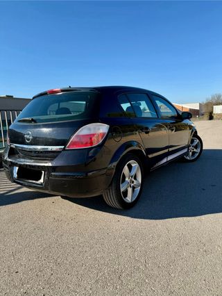 Opel Astra 2006