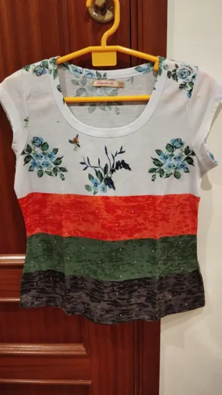 Camiseta Talla XL Flores y Rayas