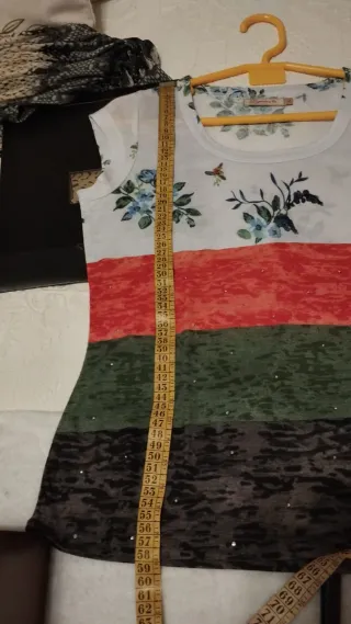 Camiseta Talla XL Flores y Rayas