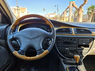 Jaguar S-Type 2000 4.0 V8 276 CV