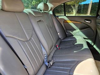 Jaguar S-Type 2000 4.0 V8 276 CV