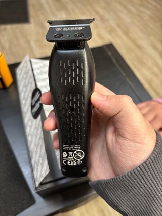 Máquina Trimmer Hepike Profesional Negra