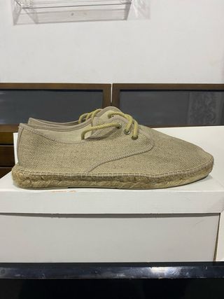 Alpargatas Beige Nuevas en Caja
