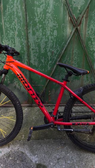 Bicicleta de montaña Monty Roja