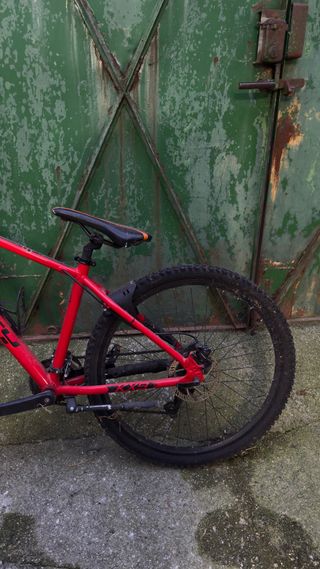 Bicicleta de montaña Monty Roja