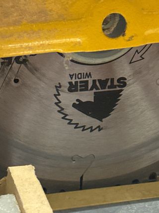 Sierra ingletadora Dewalt