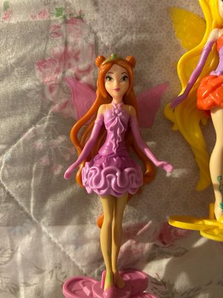 Set 3 Winx kinder + elastici Tecna omaggio