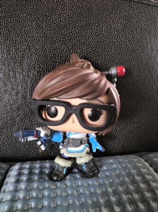 Funko Overwatch sin usar,alguna mancha al guardar