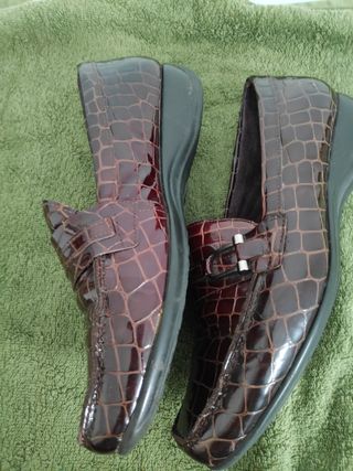 Mocasines Pitillos Piel Marrón Mujer