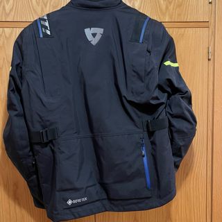 Chaqueta y pantalón moto Revit Vertical