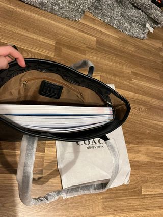 Mala Coach Preta com Necessaire