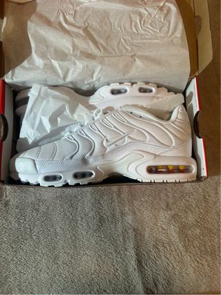 Nike Air Max Plus Rojo/Blanco