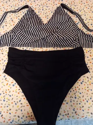 Bikini Rayas Blanco y Negro