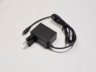 Cargador original Nintendo Switch cable enchufe