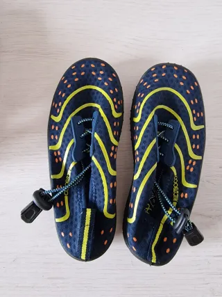 Escarpines niño- niña talla 30, nuevos