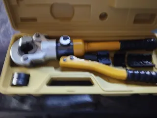 Alquiler Crimpadora Multicapa